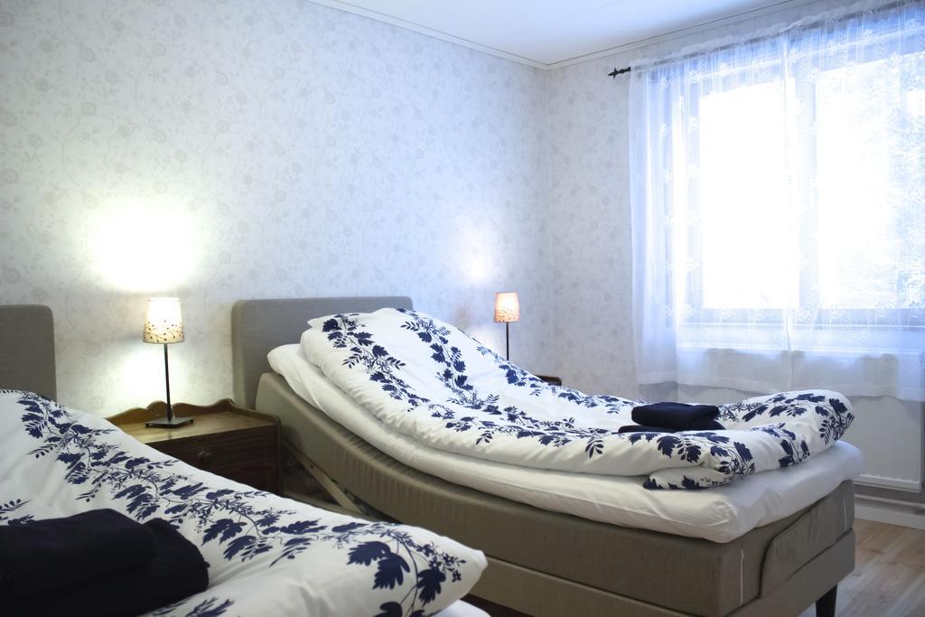 Хостел Mellangarden Vasterbykil Номер фото
